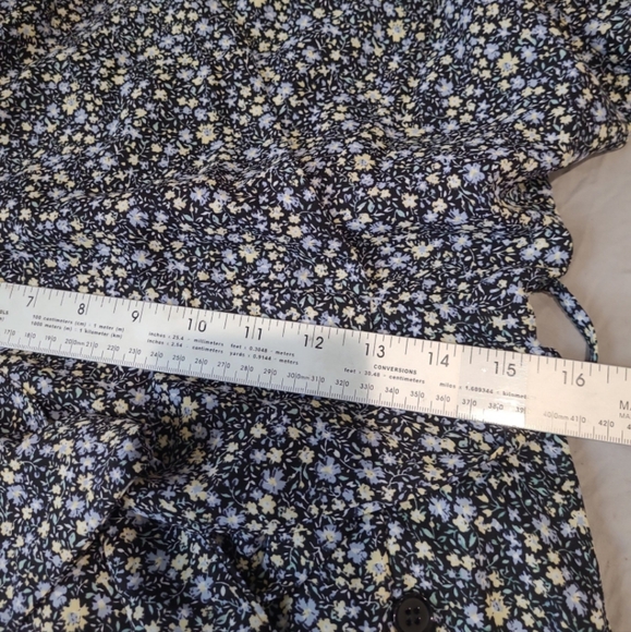 Kate Kasin NWT Women's SZ Med blue ditsy floral dress tie belt v neck ruffle hem - Picture 10 of 12